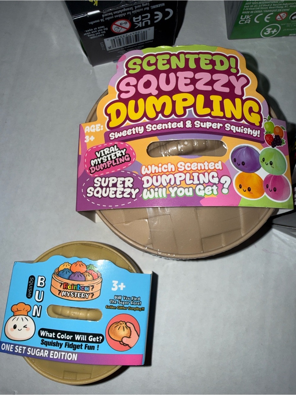 Surprise squishy bundle 5 back - Picture 14 of 14